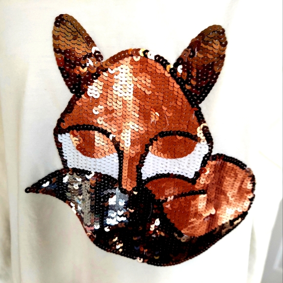 Tee's with sequin applique size L - Picture 2 of 2